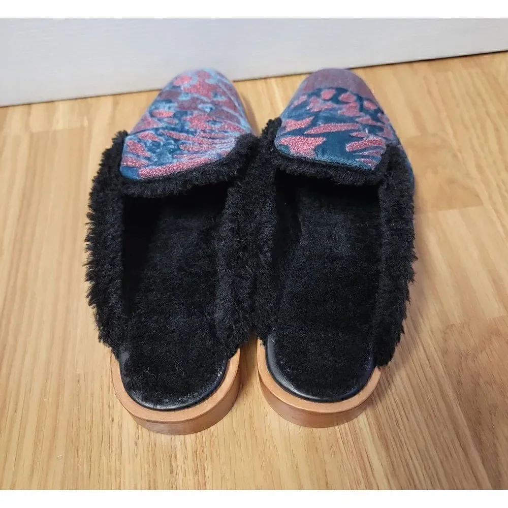 Free People Butterfly Faux Fur Sz: 8